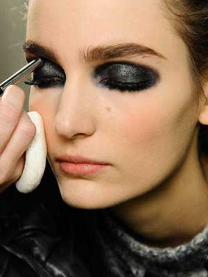 How to do smokey eyes - party make-up tips - fashion & beauty - allaboutyou.com